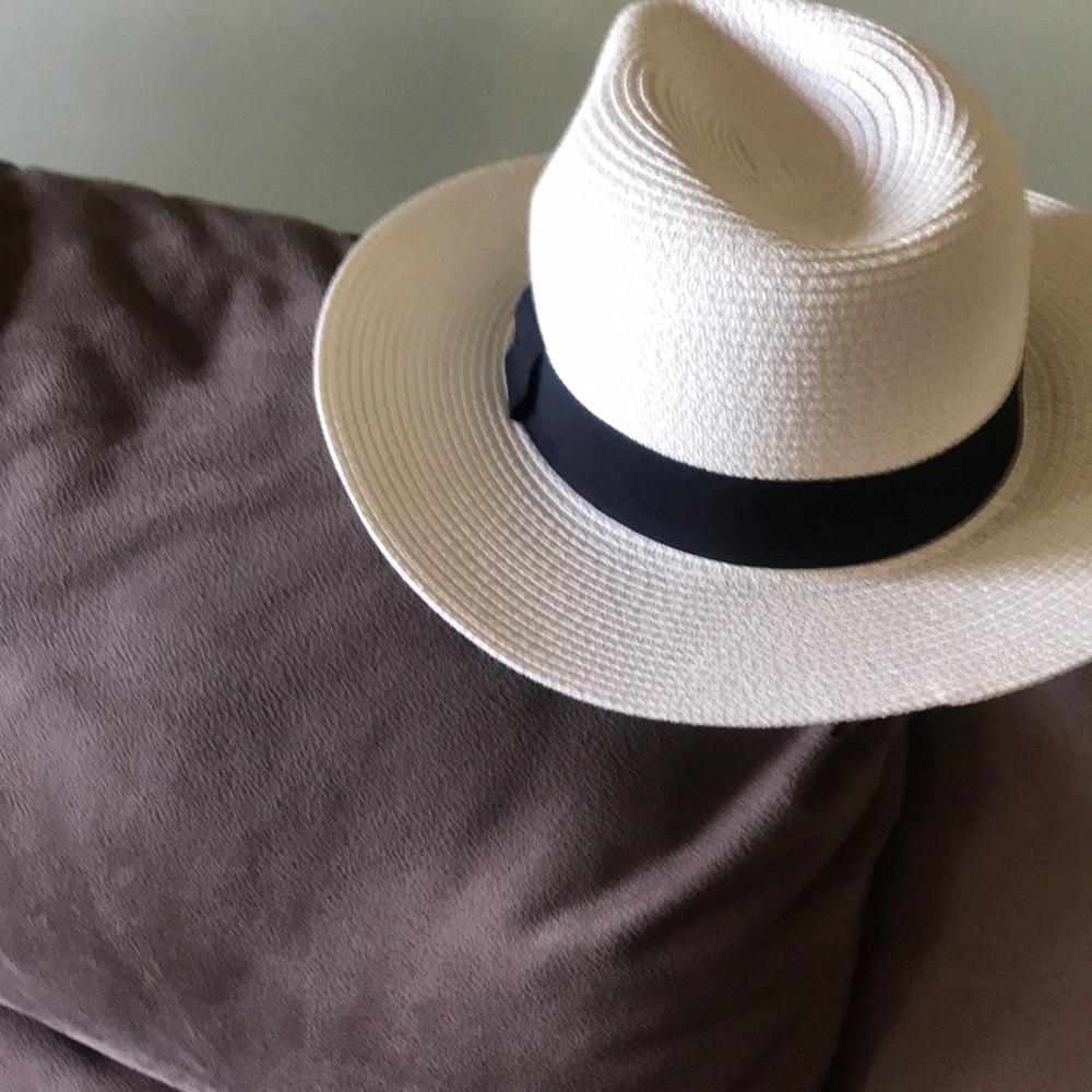 Ladies straw hat - Picture 2 of 3